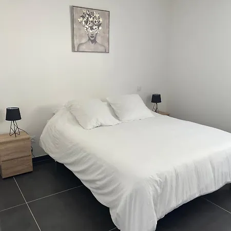 Appartement Les Acacias à Caveirac Extérieur photo